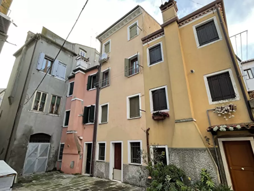 Immagine 3 di Casa indipendente in vendita  in Calle Francesco Crispi a Chioggia