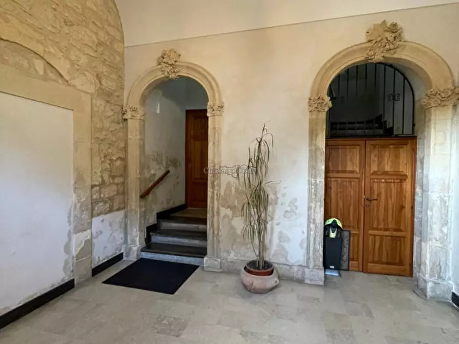 Immagine 7 di Appartamento in vendita  in Via Carlo Papa a Modica