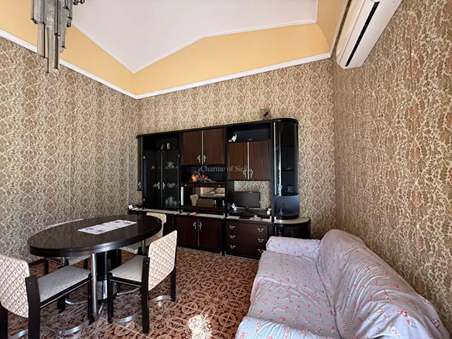Immagine 15 di Appartamento in vendita  in Via Carlo Papa a Modica