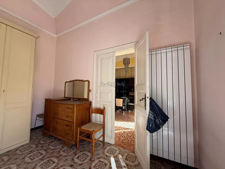 Immagine 19 di Appartamento in vendita  in Via Carlo Papa a Modica