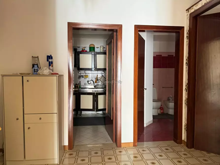 Immagine 25 di Appartamento in vendita  in Via Carlo Papa a Modica