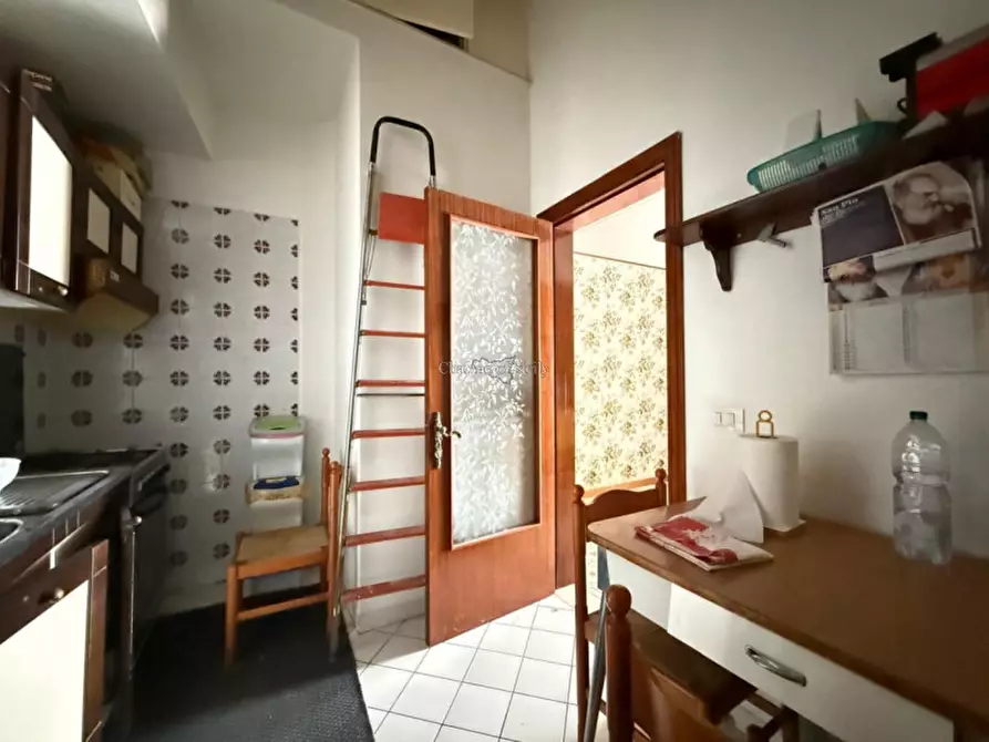 Immagine 27 di Appartamento in vendita  in Via Carlo Papa a Modica