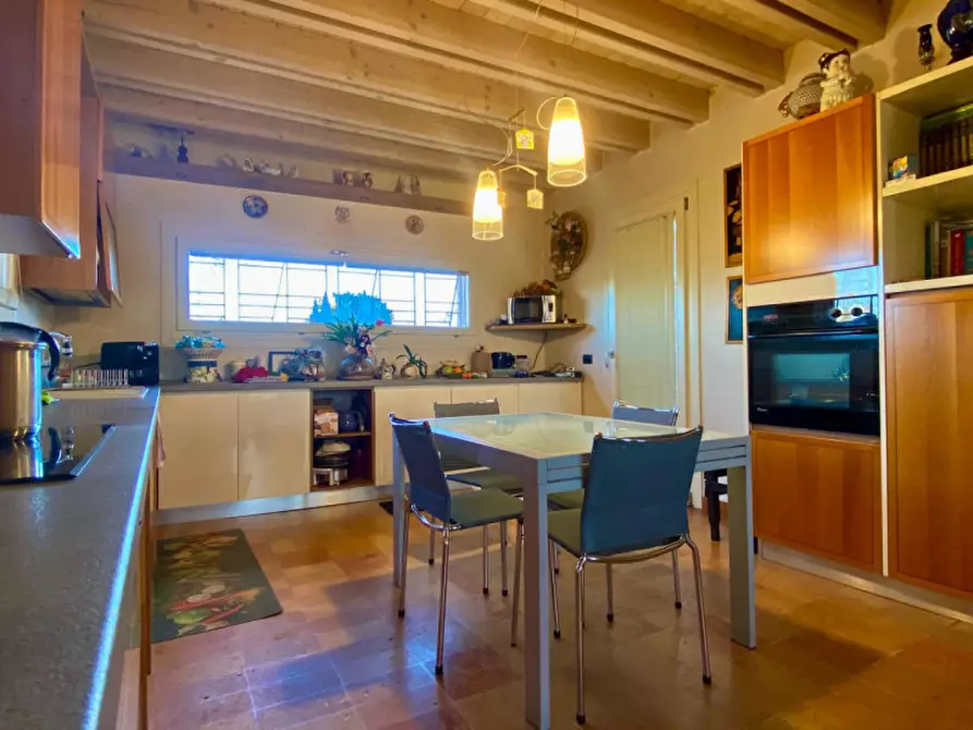 Immagine 10 di Villetta a schiera in vendita  in Strada dei Pizzolati a Vicenza