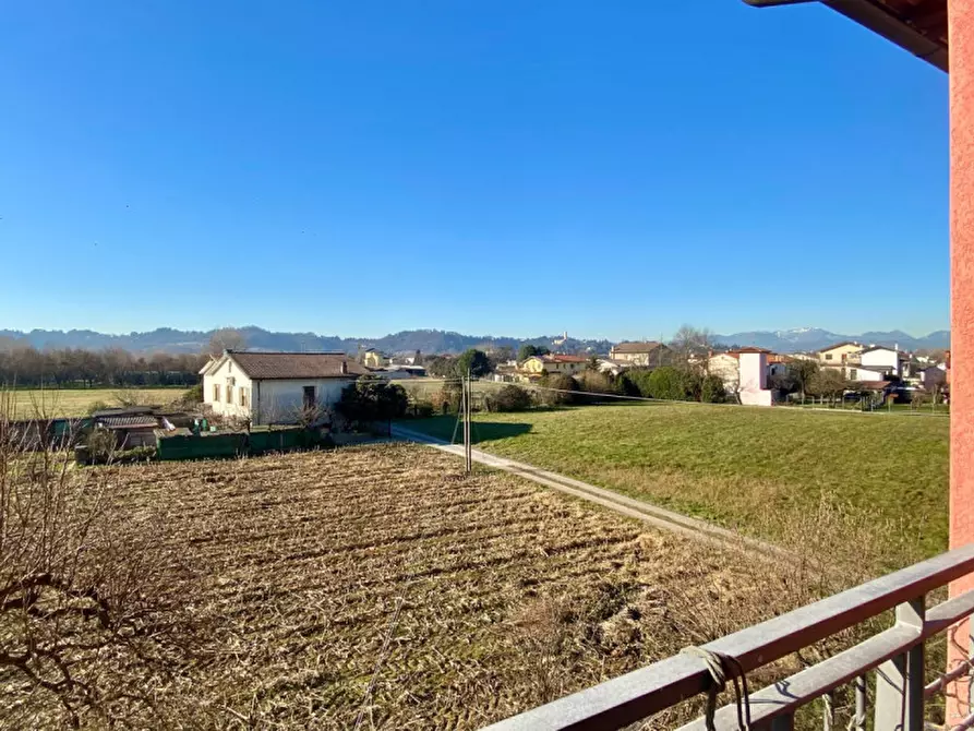 Immagine 41 di Villetta a schiera in vendita  in Strada dei Pizzolati a Vicenza