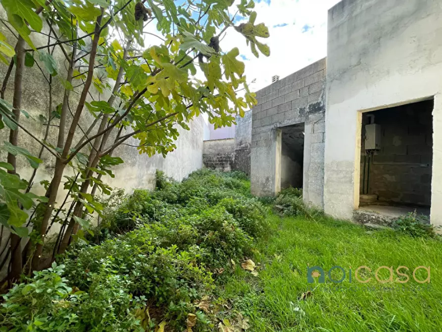 Immagine 1 di Casa indipendente in vendita  in via pacelli 6 a Lecce