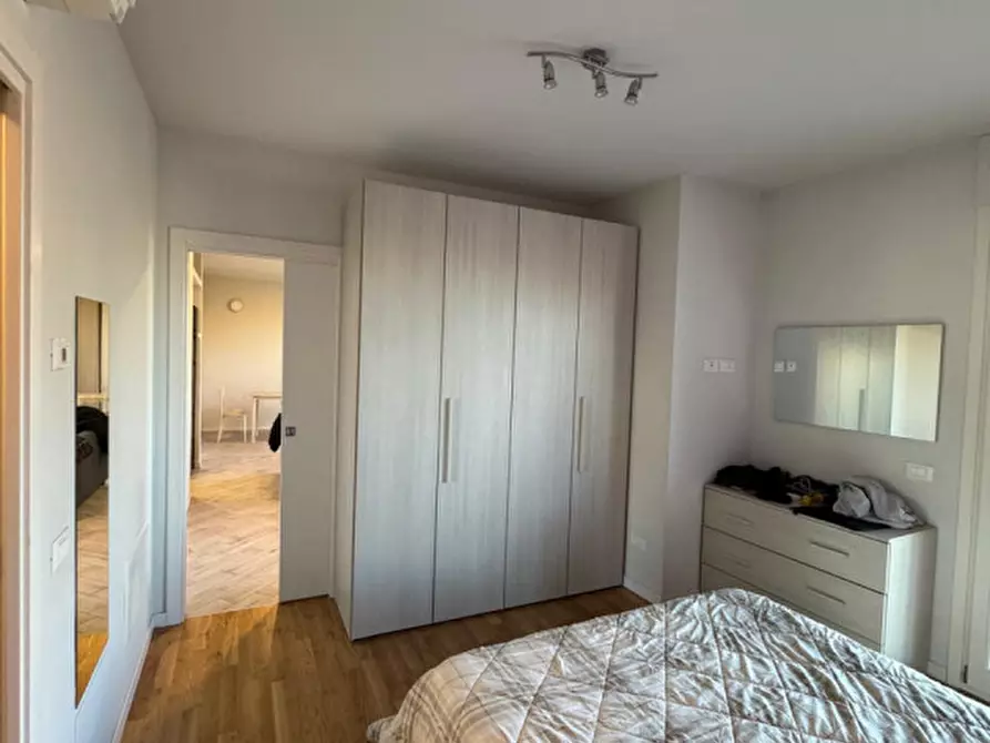 Immagine 5 di Appartamento in affitto  in Piazza Cimitero Monumentale 23 a Milano