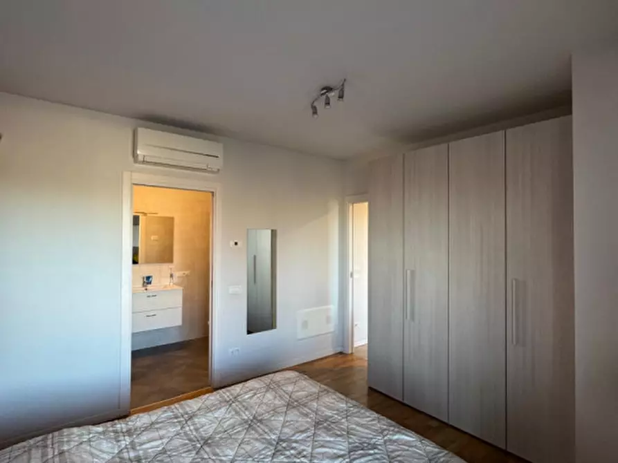 Immagine 6 di Appartamento in affitto  in Piazza Cimitero Monumentale 23 a Milano