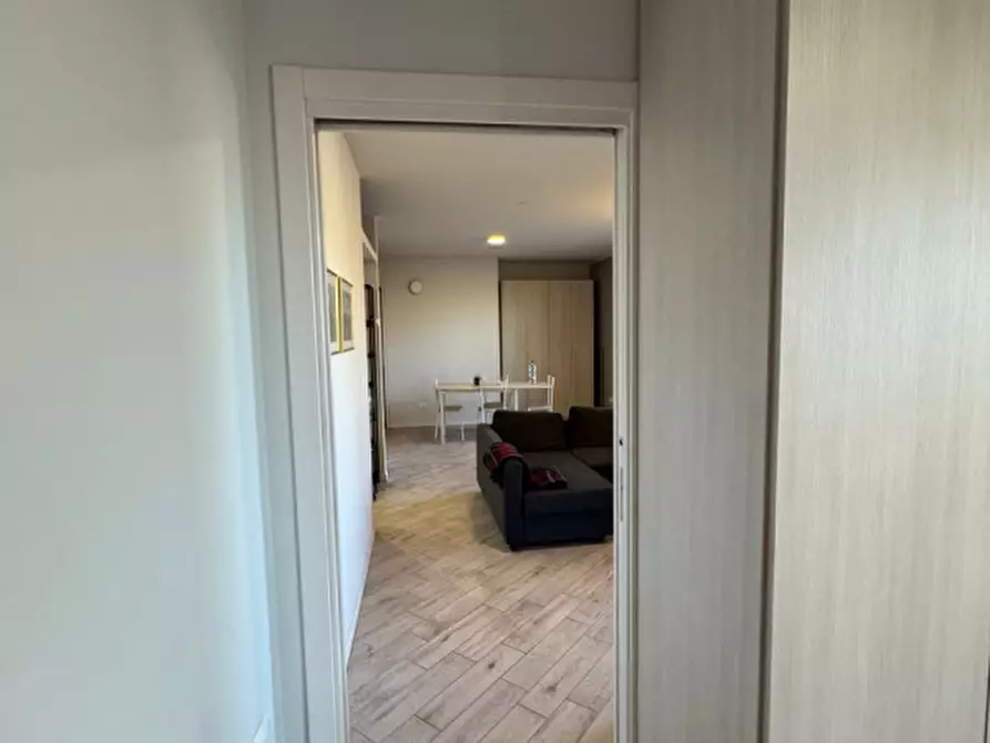 Immagine 9 di Appartamento in affitto  in Piazza Cimitero Monumentale 23 a Milano