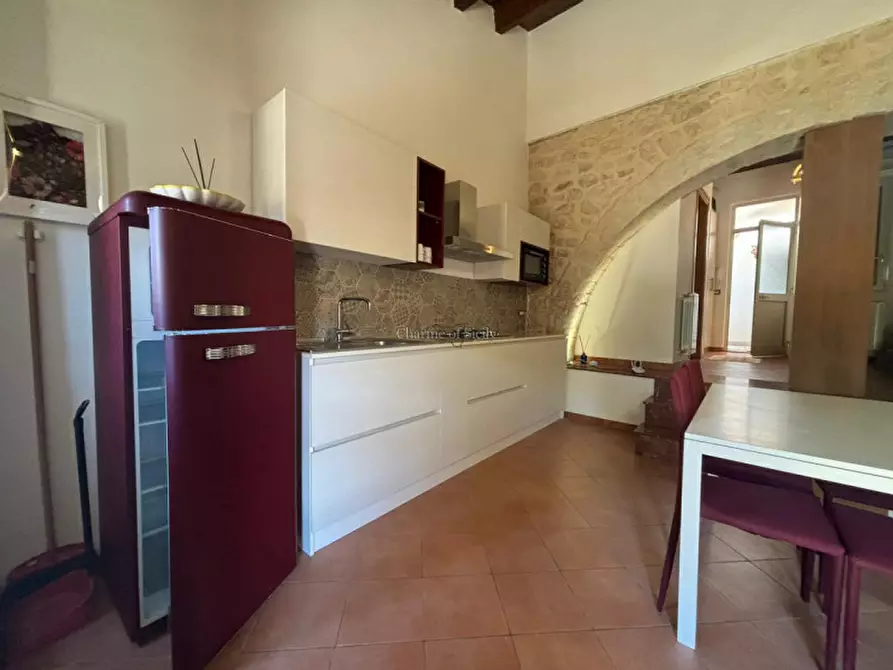 Immagine 14 di Casa indipendente in vendita  a Modica