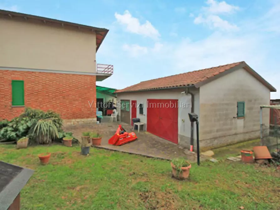 Immagine 2 di Casa indipendente in vendita  in via piave a Sinalunga