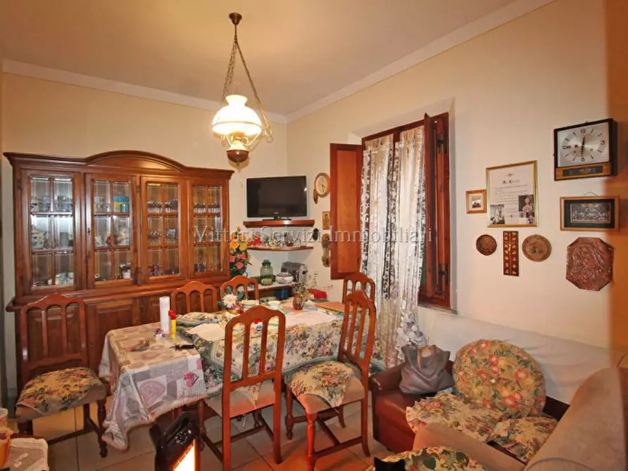 Immagine 8 di Casa indipendente in vendita  in via piave a Sinalunga