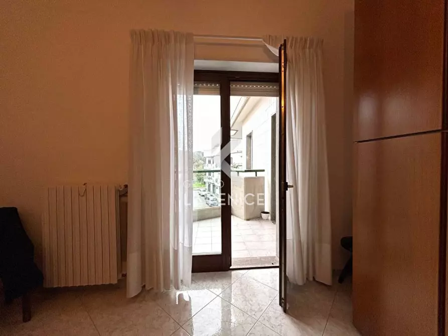 Immagine 11 di Appartamento in vendita  in Via Taranto a Martina Franca