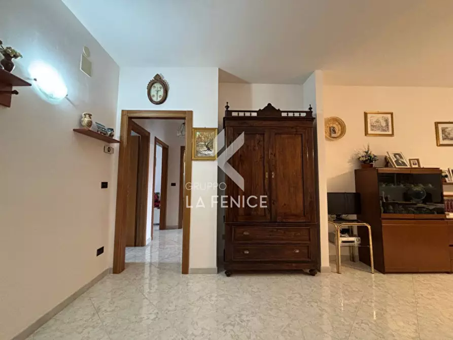 Immagine 15 di Appartamento in vendita  in Via Taranto a Martina Franca