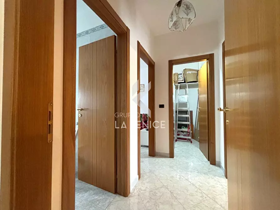 Immagine 19 di Appartamento in vendita  in Via Taranto a Martina Franca