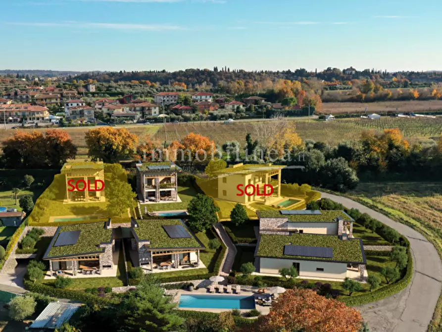Immagine 5 di Villa in vendita  in Località La Bosca a Lazise