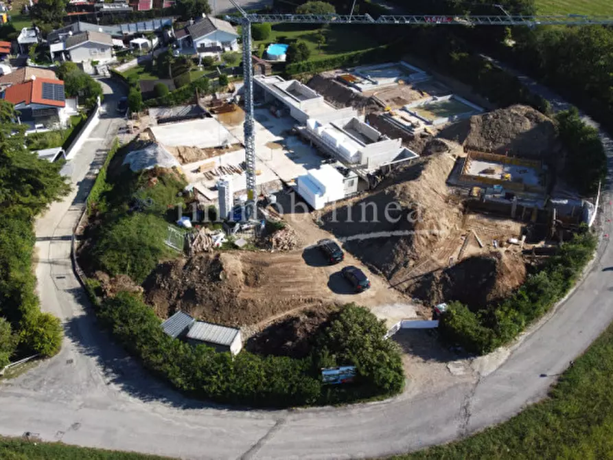 Immagine 13 di Villa in vendita  in Località La Bosca a Lazise