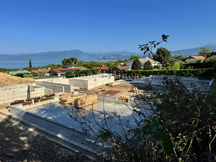 Immagine 21 di Villa in vendita  in Località La Bosca a Lazise