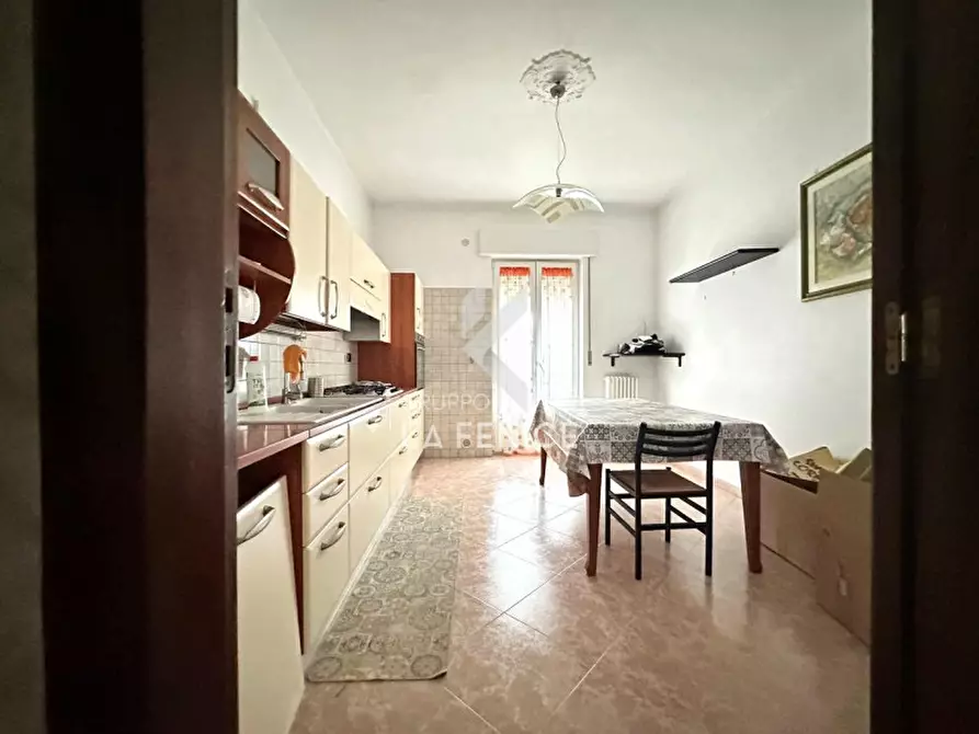 Immagine 9 di Appartamento in vendita  in via grazia deledda 16 a Martina Franca