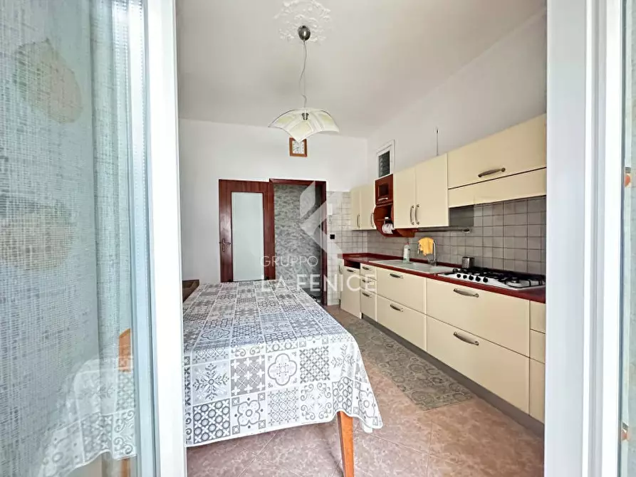 Immagine 11 di Appartamento in vendita  in via grazia deledda 16 a Martina Franca