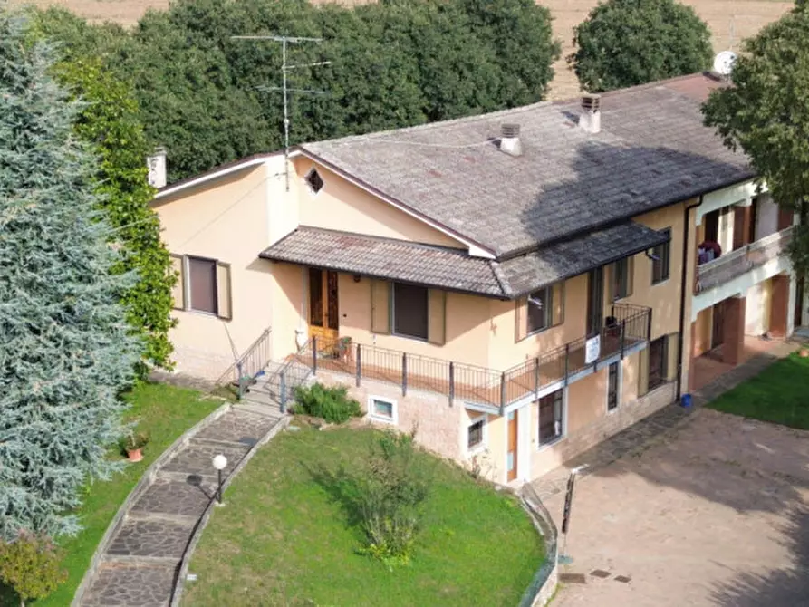 Immagine 24 di Appartamento in vendita  a Volta Mantovana