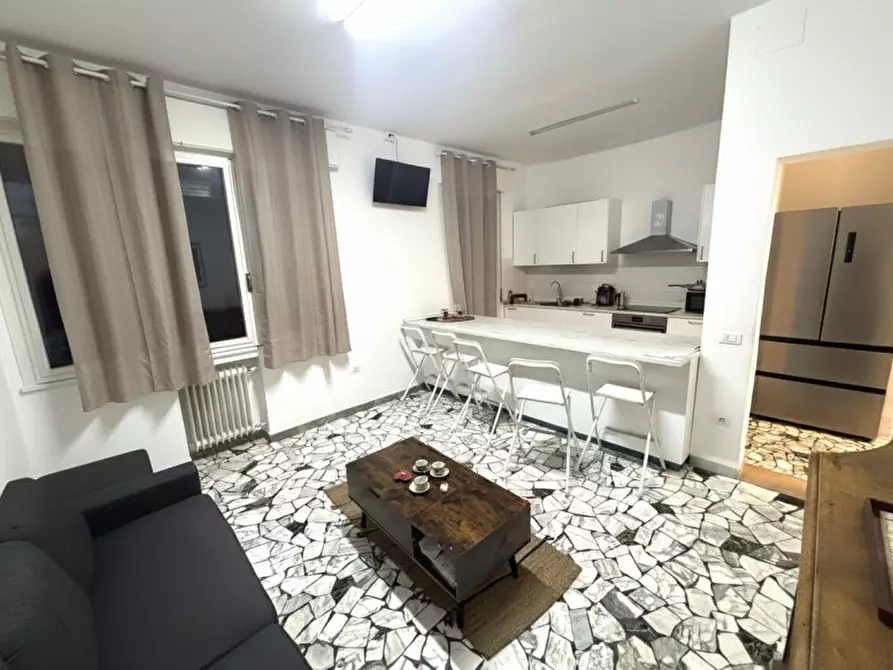 Immagine 6 di Camera in affitto  a Padova