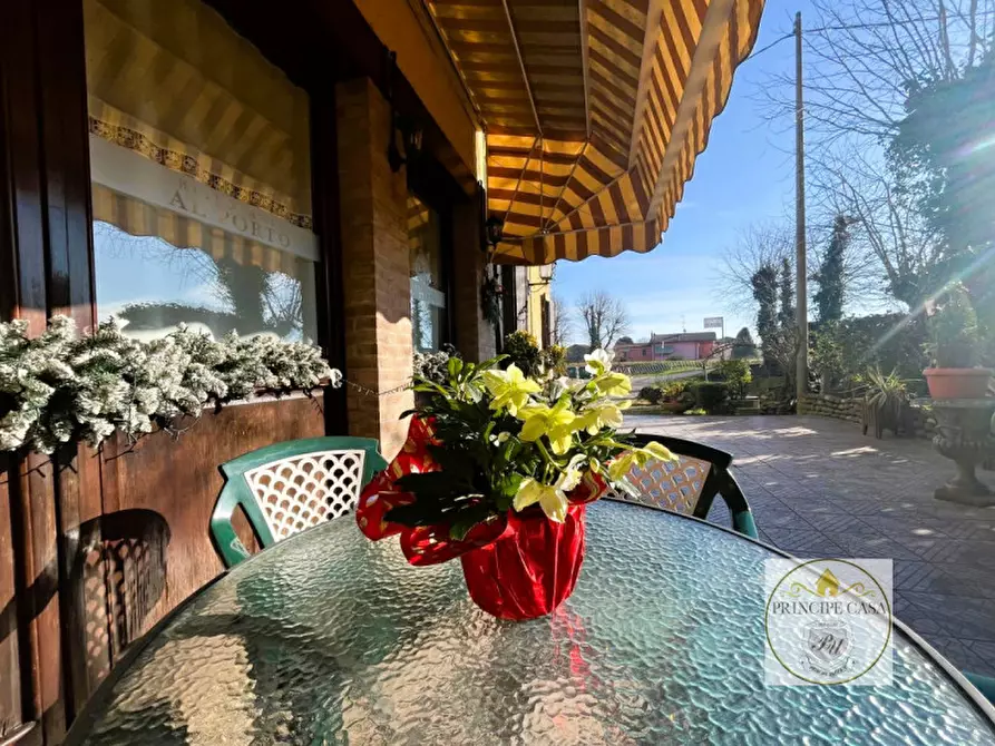 Immagine 26 di Attività commerciale in vendita  a Vescovana