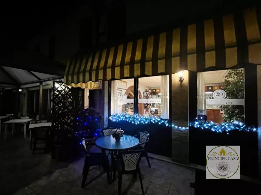 Immagine 34 di Attività commerciale in vendita  a Vescovana