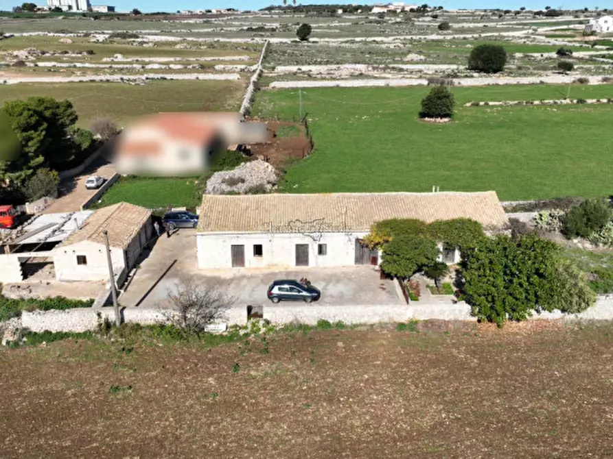 Immagine 9 di Casa indipendente in vendita  a Modica