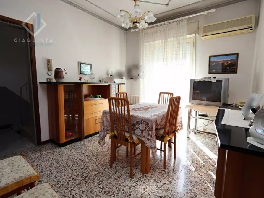 Immagine 11 di Casa indipendente in vendita  in viale della Rimembranza n.134 a Mineo