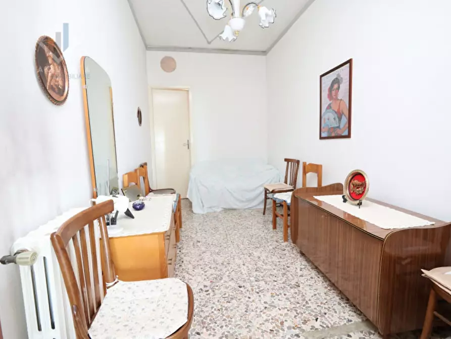 Immagine 15 di Casa indipendente in vendita  in viale della Rimembranza n.134 a Mineo