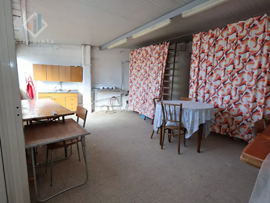 Immagine 19 di Casa indipendente in vendita  in viale della Rimembranza n.134 a Mineo