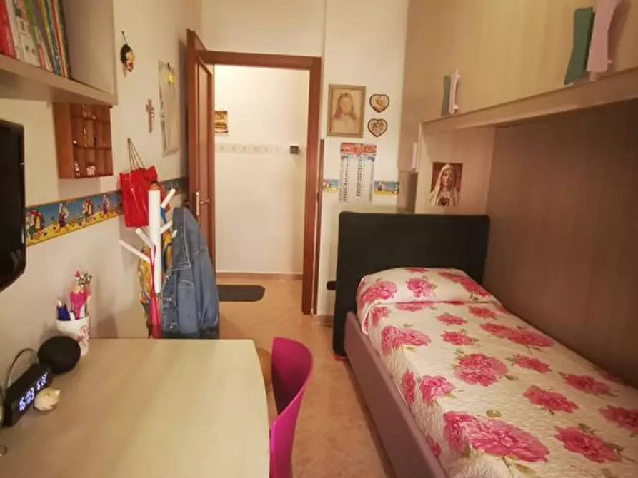 Immagine 4 di Appartamento in vendita  in via purificato a Catanzaro