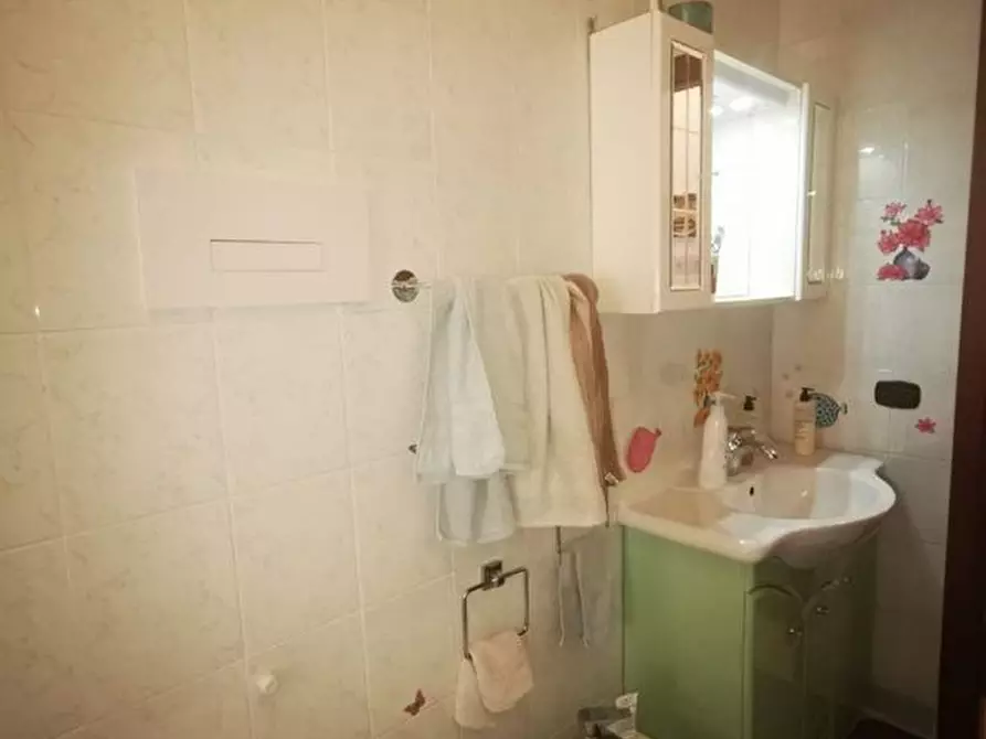 Immagine 7 di Appartamento in vendita  in via purificato a Catanzaro