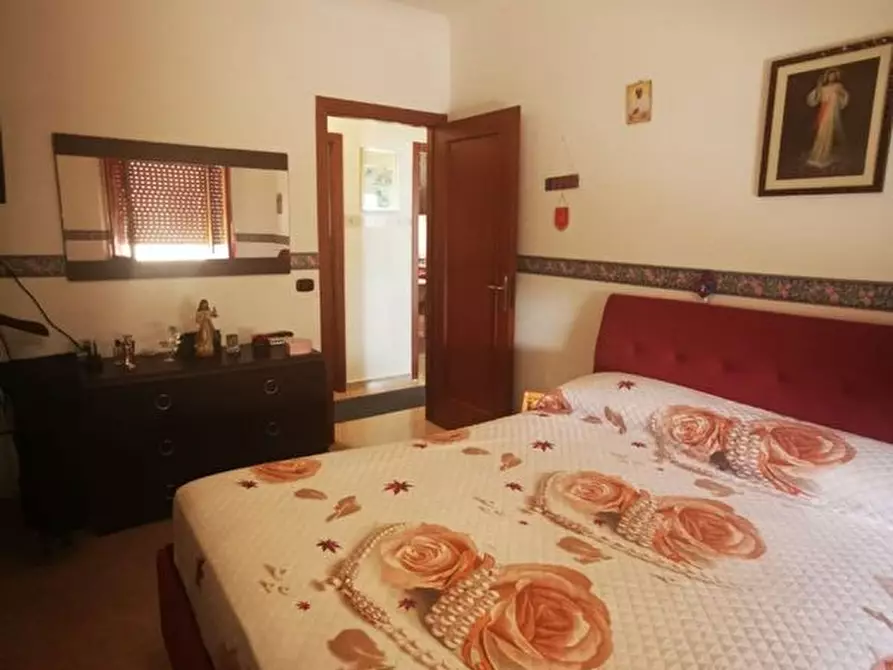 Immagine 9 di Appartamento in vendita  in via purificato a Catanzaro