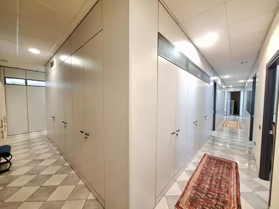 Immagine 12 di Ufficio in vendita  in Via Einaudi a Rovigo