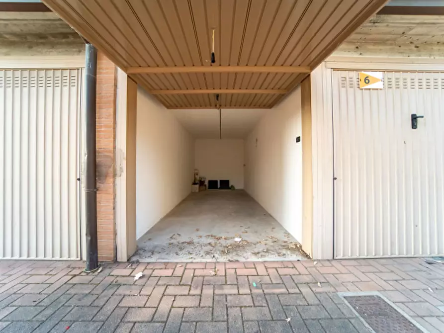 Immagine 19 di Appartamento in vendita  in Via Della Liberazione a Lesignano De' Bagni