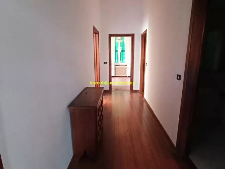 Immagine 16 di Villa in vendita  in CORSO MAZZINI a San Remo