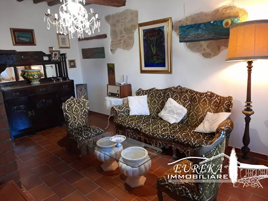 Immagine 4 di Villa in vendita  in via Roma 152 a Castiglione Del Lago