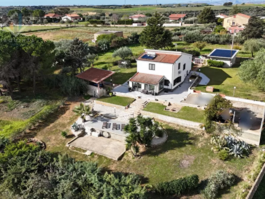 Immagine 23 di Villa in vendita  in c.da San Nicolo' le canne snc a Caltagirone