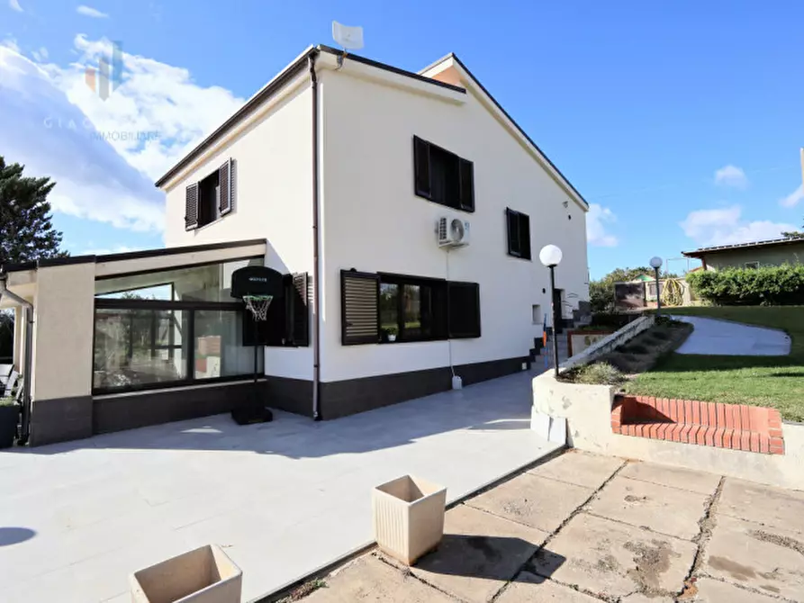 Immagine 34 di Villa in vendita  in c.da San Nicolo' le canne snc a Caltagirone