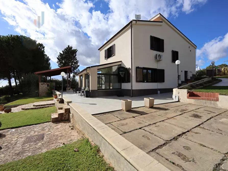 Immagine 42 di Villa in vendita  in c.da San Nicolo' le canne snc a Caltagirone