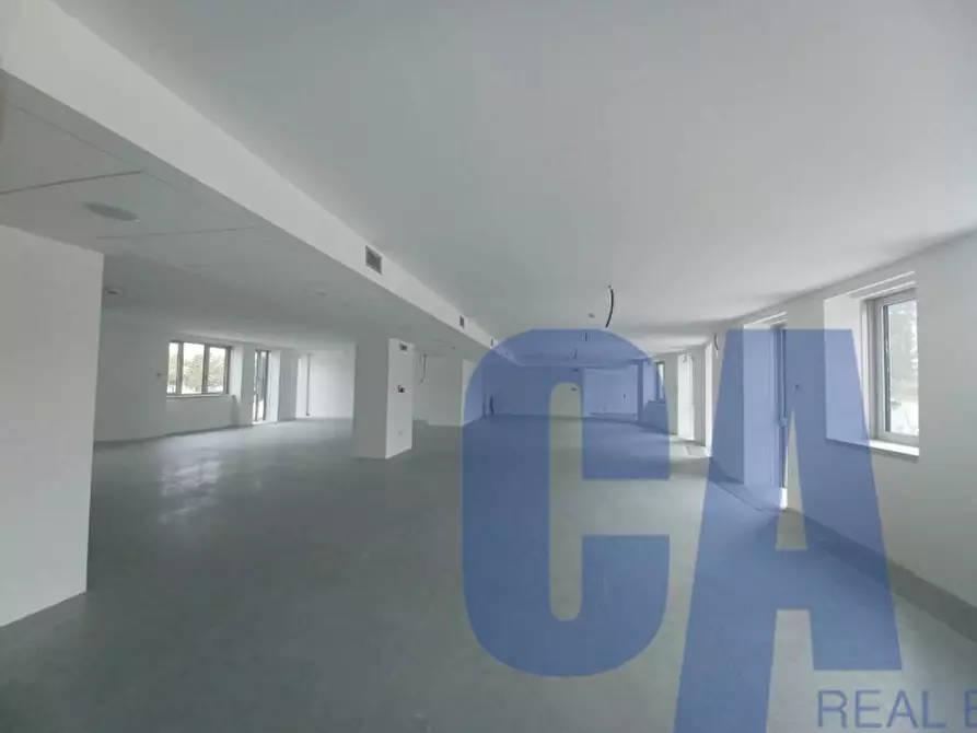 Immagine 8 di Ufficio in affitto  in VIALE FAMAGOSTA a Milano