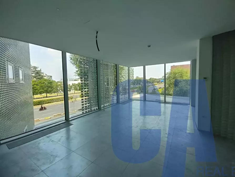 Immagine 16 di Ufficio in affitto  in VIALE FAMAGOSTA a Milano
