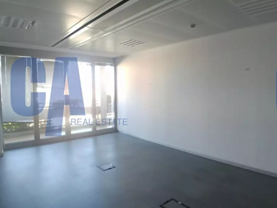 Immagine 22 di Ufficio in affitto  in VIA VALTELLINA a Milano