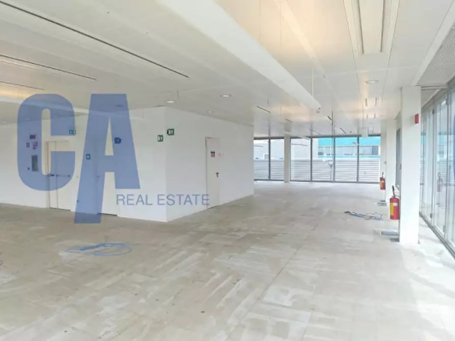 Immagine 5 di Ufficio in affitto  in PIAZZA EDISON TOMMASO a Sesto San Giovanni