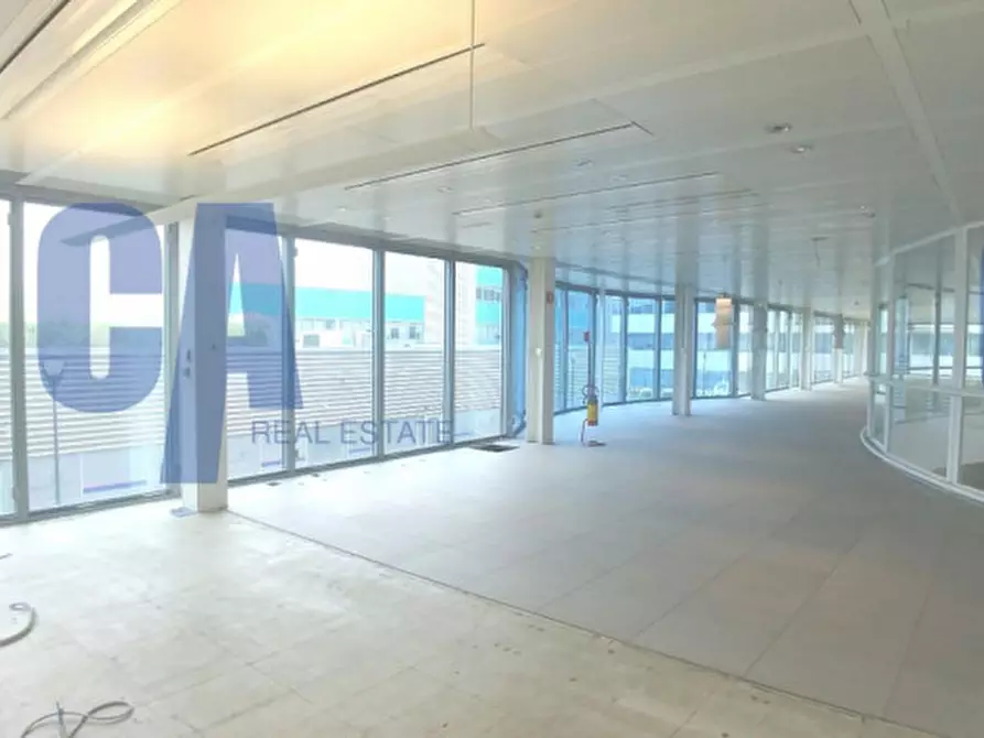 Immagine 10 di Ufficio in affitto  in PIAZZA EDISON TOMMASO a Sesto San Giovanni