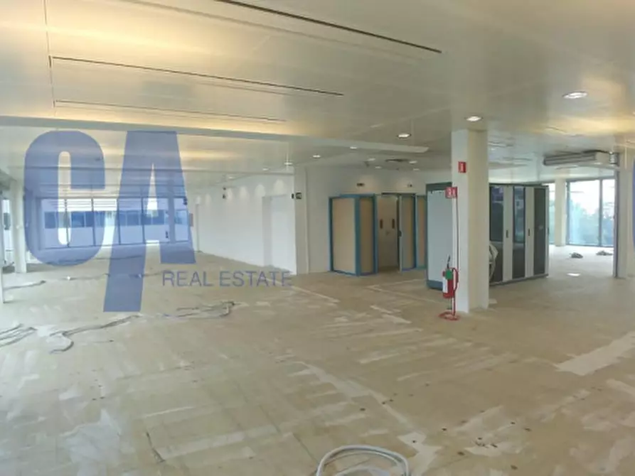 Immagine 21 di Ufficio in affitto  in PIAZZA EDISON TOMMASO a Sesto San Giovanni