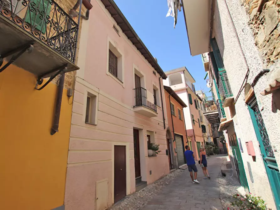 Immagine 24 di Appartamento in vendita  in Via Maraldi a Perinaldo