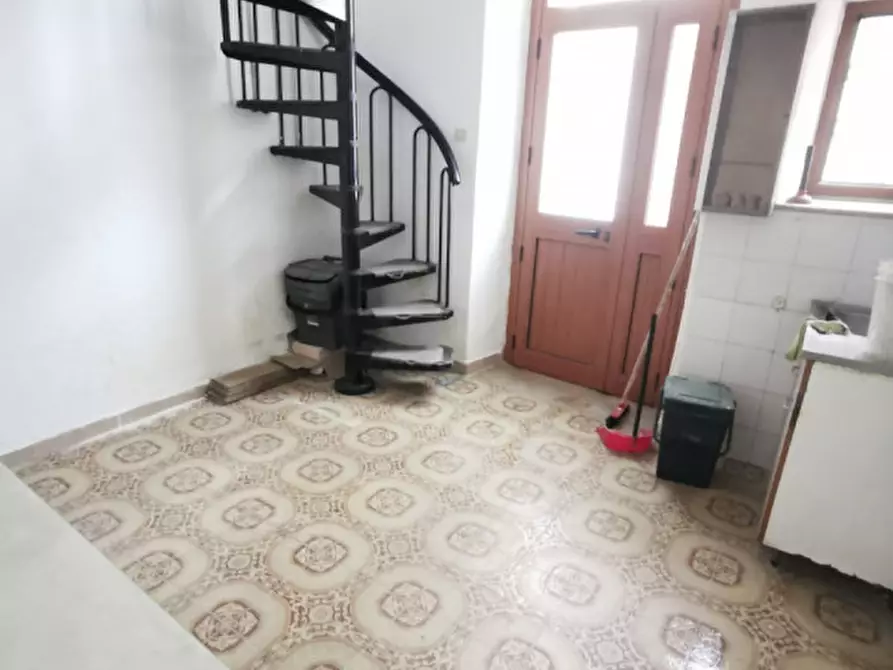 Immagine 2 di Casa indipendente in vendita  in via pugliese a Catanzaro