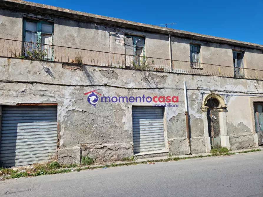Immagine 2 di Casa indipendente in vendita  a Reggio Di Calabria
